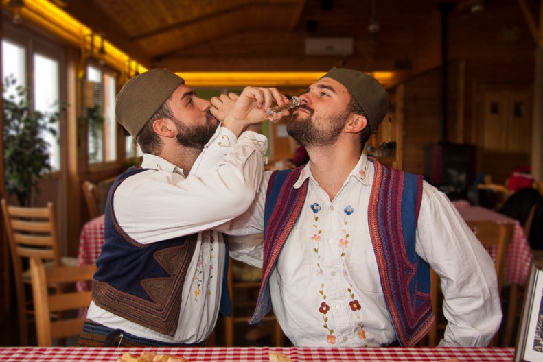 SVAKA ĆAST Srpskim rakijama 18 medalja na takmičenju u Briselu