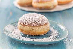 Posne krofne iz rerne po receptu naše prelepe glumice: Neverovatno vazdušaste, ukusnije od mrsnih s kremom