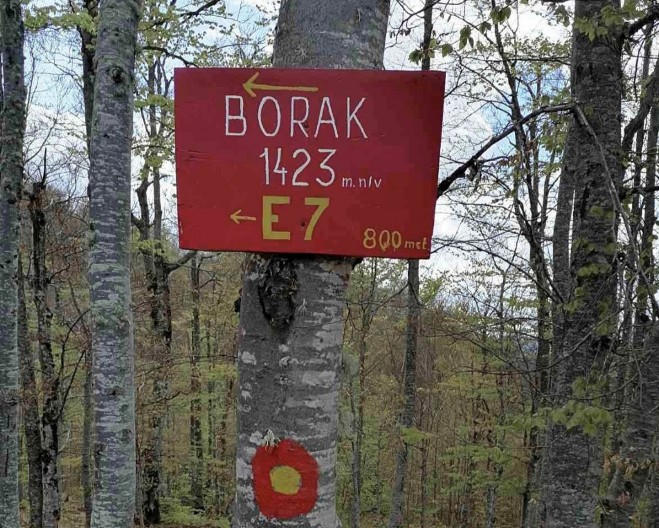 SVAKA ČAST PLANINARI Obeleženo čak 38 kilometara pešačkih staza na teritoriji ove opštine, idealno za sve koji vole šetnju