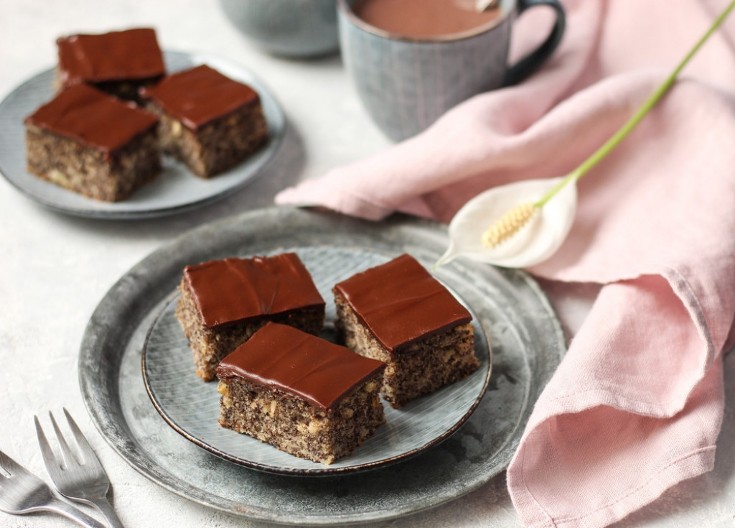 POSNI KOLAČ OD MAKA I JABUKA Brzinska poslastica gotova za 30 minuta!