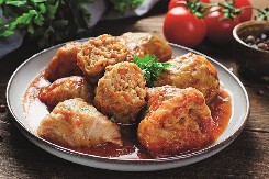 Mesarski trik odobrili kuvari i kuvarice: Jedna stvar odmah menja ukus mesa, sočnije je, gosti će se otimati oko sarmi