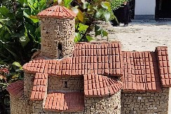 SRPSKI GRAD SA NAJVIŠE CRKAVA: Znate li o kom mestu je reč?