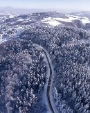 Povoljno srpsko skijalište za koje će se tek čuti - staze odlične, a školica za decu besplatna: U Kušićima na Javoru ove zime veliki broj turista, evo zbog čega je ovo selo posebno