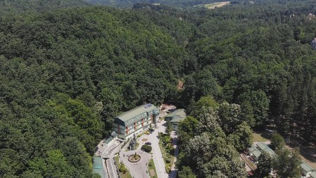 O ovoj banji u Srbiji pisao je i Gardijan, a po vodi samo Japan može da joj parira: Nudi pristupačan smeštaj i prirodne lepote