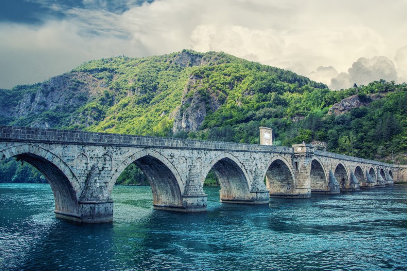 Kameni i drveni mostovi koji pričaju priče iz prošlosti