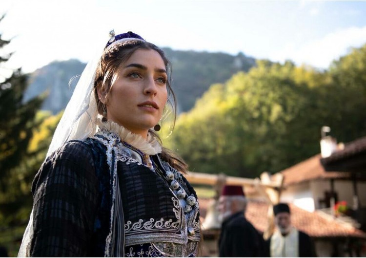 Najčudniji i najužasniji običaji koji su postojali u Srbiji: Prve bračne noći svekrva zapomaže, a snaja spava sa svekrom