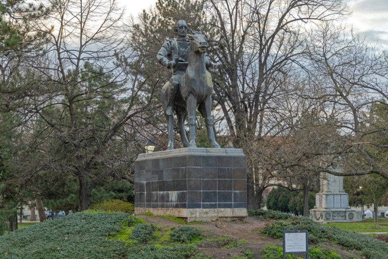 KAKO JE HAJDUK VELJKO POSTAO LEGENDA – Istinita priča o junaku koji je rekao: „Glavu dajem, Krajinu ne dajem!“