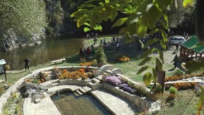 U blizini Užica nalazi se raj na zemlji! Staparska Banja mami stanovnike cele Srbije: Njeni izvori korišćeni su još u antičko doba (FOTO)