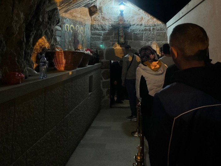 Beograđanka prespavala pod Ostrogom, a usred noći je monah probudio: Rekao mi nešto što niko o meni nije znao, a onda...