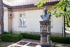 Kralj Petar I Karađorđević: Vladar oslobodilac koji je Srbiji doneo slobodu i demokratiju