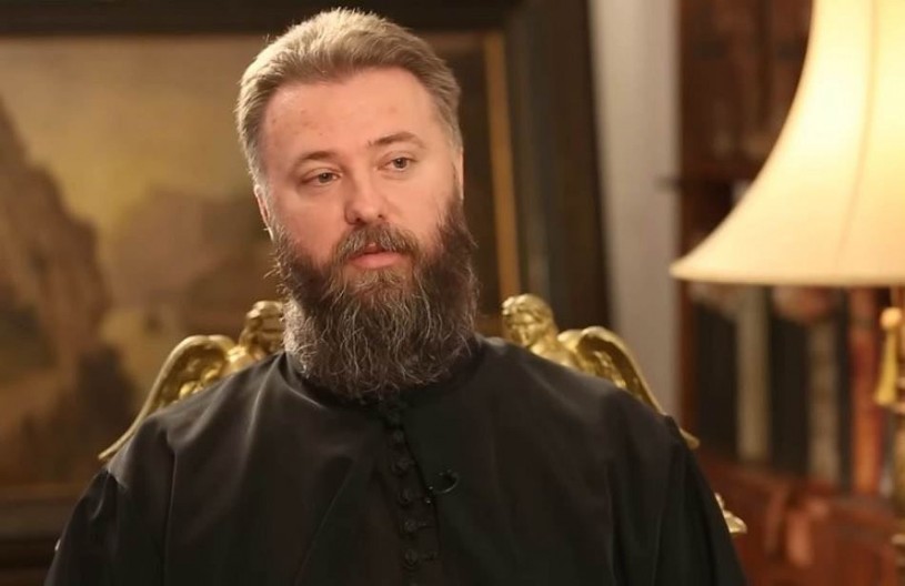 "Ruganje pokojnicima": Otac Predrag istakao 1 običaj koji Srbi praktikuju na sahrani, a zapravo nije u skladu sa crkvom