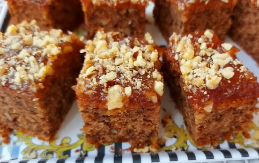 Ovaj manastirski kolač je idealan za nenajavljene goste! Pravi se na vodi bez šećera, i to za čas