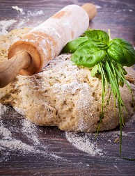 Grobna pogača sa bosiljkom i vinom: Zaboravljen recept koji se nosio samo mrtvima