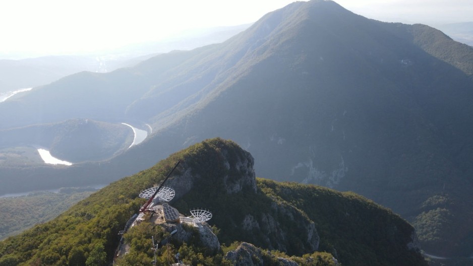 Samo još tri ovakva vidikovca postoje u Evropi: Upotrebna dozvola za Skywalk na Kablaru stiže najkasnije za 60 dana