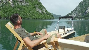 I MI MALDIVE ZA TRKU IMAMO, KUĆICE NA VODI ODUZIMAJU DAH: Ovde se smeštaj rezerviše i po GODINU DANA RANIJE (FOTO)