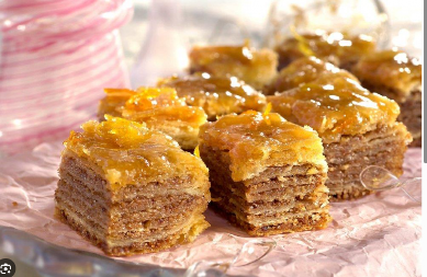Sočna baklava sa orasima puna nadeva: Bakin recept kojem apsolutno niko ne može odoleti, odmah zapišite recept