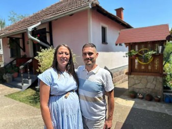 Antonio napustio južnu Italiju, zbog Dušice se preselio u Šumadiju pa krstio i dobio ime Stefan: Nesvakidašnja ljubavna priča dvoje mladih - sada se zajedno bave seoskim turizmom