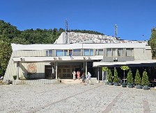 Konačno - nakon nekoliko decenija čekanja: Dom kulture u Prijepolju dobija novi krov, investicija vredna preko 12 miliona dinara