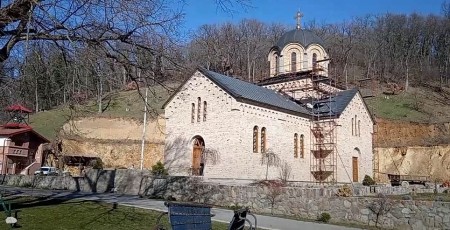 Tajanstvena zadužbina Nemanjića: Manastir koji skriva grobove starije od Srbije i hrišćanstva blizu Novog Sada