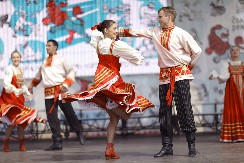 IZNENADIĆE VAS PREVOD! Ceo svet peva “KALJINKU”, ali većina ne zna o čemu zapravo GOVORI OVA RUSKA PESMA