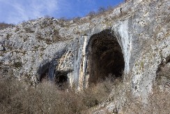Najdramatičniji deo Visočice – Vladikine ploče i pećina koja skriva priče o vladici