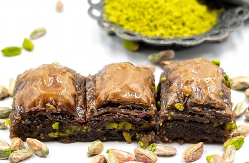 Baklava sa makom čiji ukus obara s nogu: Ko je jednom proba zaboraviće na običnu, svaki zalogaj je uživanje