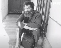 DIVIO MU SE CEO BEOGRAD, A SAD JE ZAVRŠIO KAO BESKUĆNIK: "Desi mi se da ne jedem ništa nekoliko dana" (VIDEO)