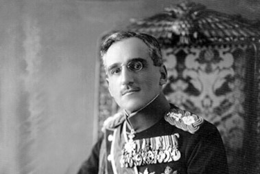 SKRIVENA PRIČA O VENČANJU: Zašto je Kralj Aleksandar Karađorđević terao goste sa slavlja i ko je "prokleo" krunu