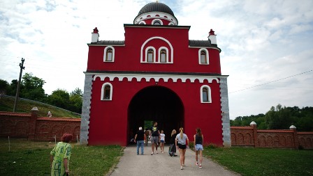 Od zadužbine poslednjeg despota do večnog doma Obrenovića: Krušedol kao svetilište nacije