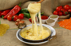 Banatski kačamak sa mlekom: Doručak naših baka koji nestaje sa trpeza