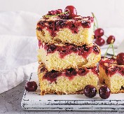 NAJJEDNOSTAVNIJI POSNI KOLAČ KOJI MOŽETE SPREMITI: Najsočnije zadovoljstvo sa višnjom koje postoji (MERA NA ŠOLJE)