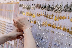 Starinski nakit i amajlije u Srbiji – kako su se ljudi štitili od uroka i zlih sila