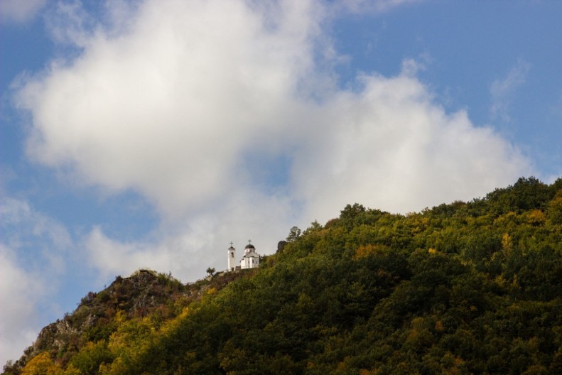 Sveti Andrej Prvozvani: Zaštitnik je Karađorđevića i Rusije, umiruje zveri, a tog dana treba jesti ovu namirnicu