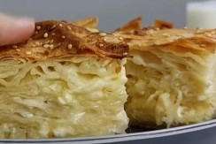 Ova najukusnija pita najbrže nestaje sa stola: Domaćice recept zapisuju u sveske zbog jednog sastojka