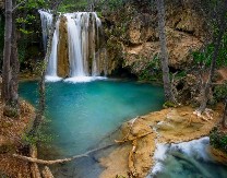 Čudo prirode na Miroču : Vodopad Blederija i njegovo smaragdno jezero