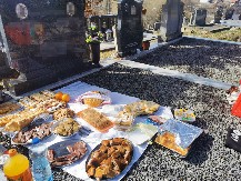 SUTRA SU MIHOLJSKE ZADUŠNICE: Ne zaboravite na običaje, a ove 3 stvari žene ne smeju da dotaknu!