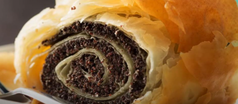 Ko proba pitu s makom po receptu Suzane Mančić neće se pokajati: Bolja je od svake štrudle, osvaja ukusom i mirisom