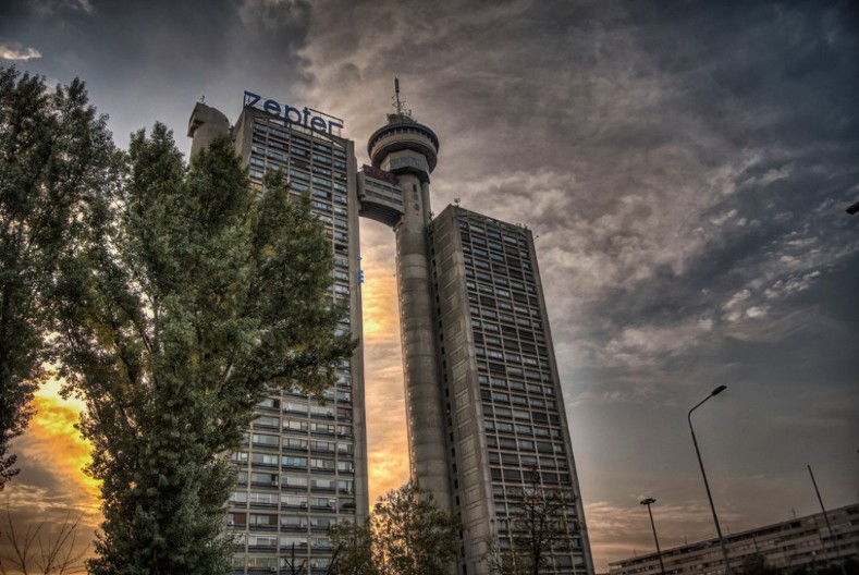 TITOV ZABORAVLJENI SOLITER: Zašto je Geneks kula u Beogradu imala dva tornja i kako je nastala legenda o 'Kapiji Beograda'