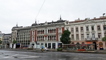 KUĆA NA TERAZIЈAMA GDE JE GOREO NOVAC: Tajna Palate Atina – zašto je u njoj nestalo najveće blago i zavera iz 1941.