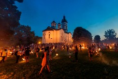 Kako su naši stari prizivali zaštitu pred zimu: Običaji i verovanja uoči Svetog Dimitrija i Svete Petke