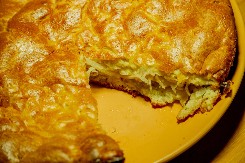 Gola pita sa zejtinom i lukom: Najskromnija večera koja miriše na detinjstvo