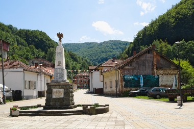Kako je malo planinsko selo iznedrilo najveće neimare Balkana - Legende o nastanku imena Crna Trava