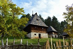 Zakucani ekseri u gredi: Zaboravljen običaj za zaštitu kuće od zla