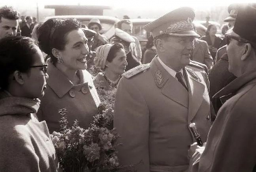 Lični Titov anesteziolog bio je prisutan kad je Jovanka Maršala pitala "Gde je streljan Draža Mihailović": Da reakciju nisam video svojim očima ne bih verovao (FOTO)