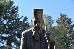 SKOČIO U LEDENU REKU DA SPASI DETE, PA SE RAZBOLEO: Patrijarhu Pavlu dali još 3 meseca života, a onda se dogodilo čudo