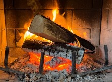 Zašto se pepeo iz ognjišta u januaru iznosi ka jugu, a ne ka severu