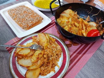 Posni podvarak iz bakine kuhinje: Specijalitet sa pečenim krompirom i projom, majstorski recept za prave gurmane